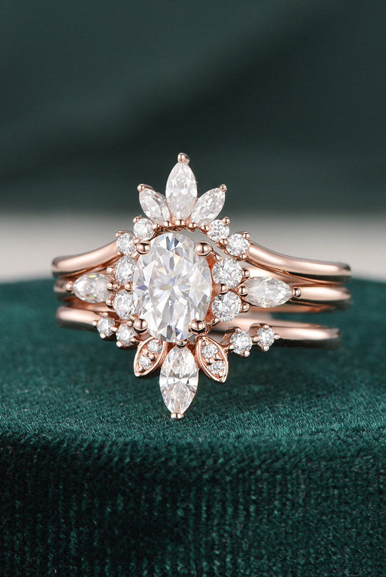 oval-cut-cluster-art-deco-moissanite-bridal-ring-set