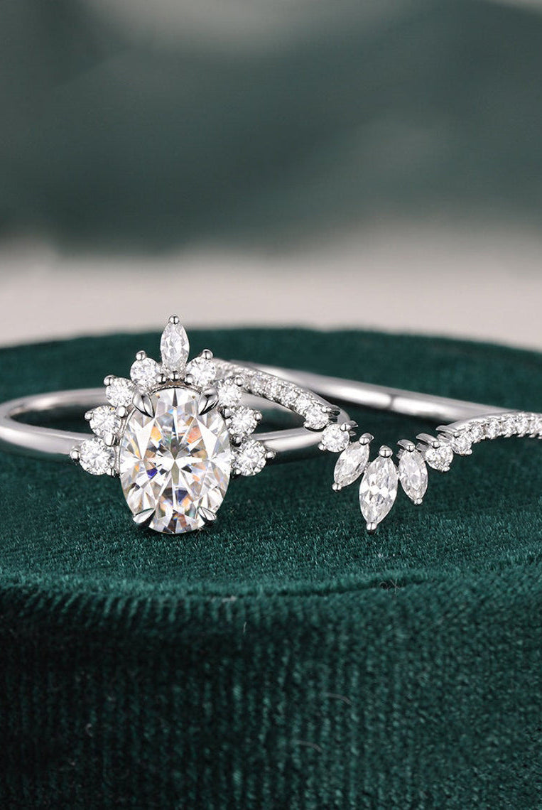 oval-cut-cluster-art-deco-moissanite-bridal-ring-set