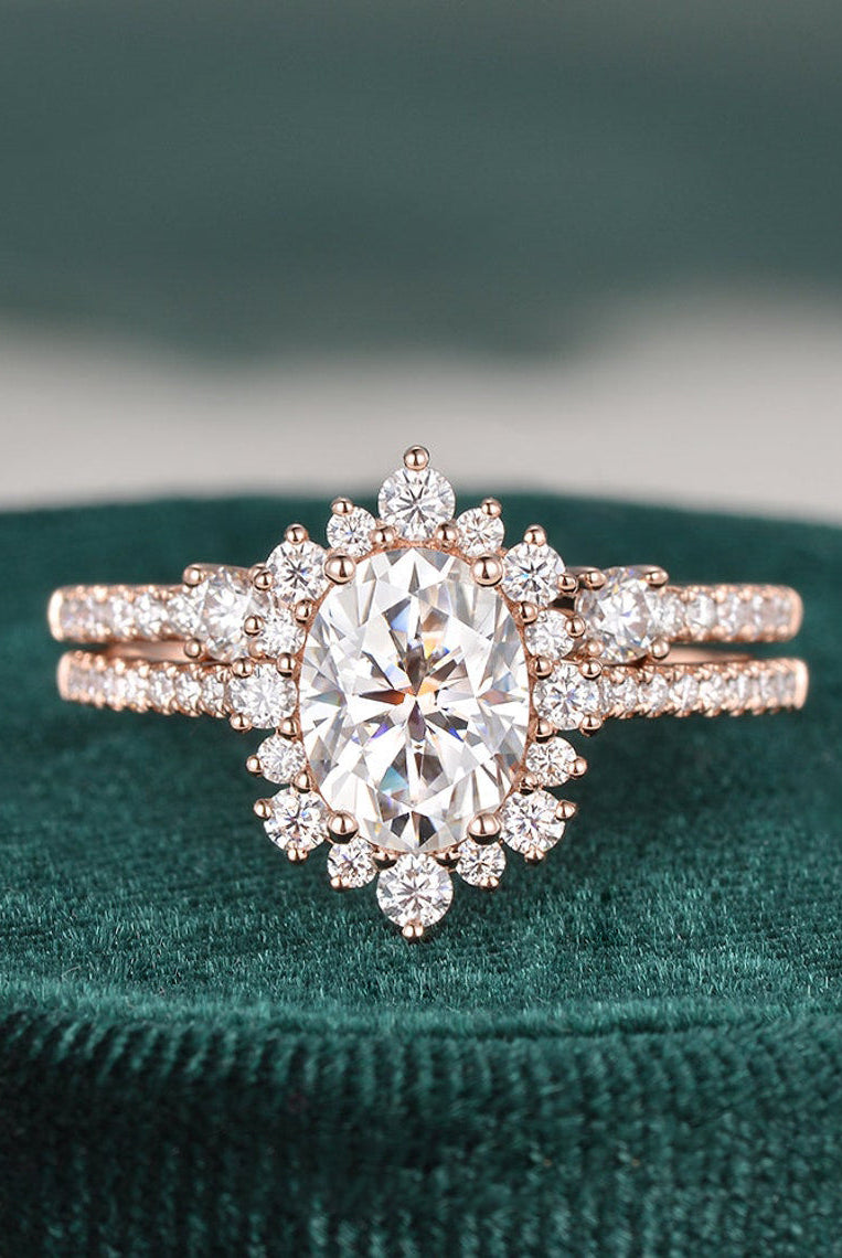 2-0-ct-oval-cut-halo-moissanite-bridal-ring-set-1