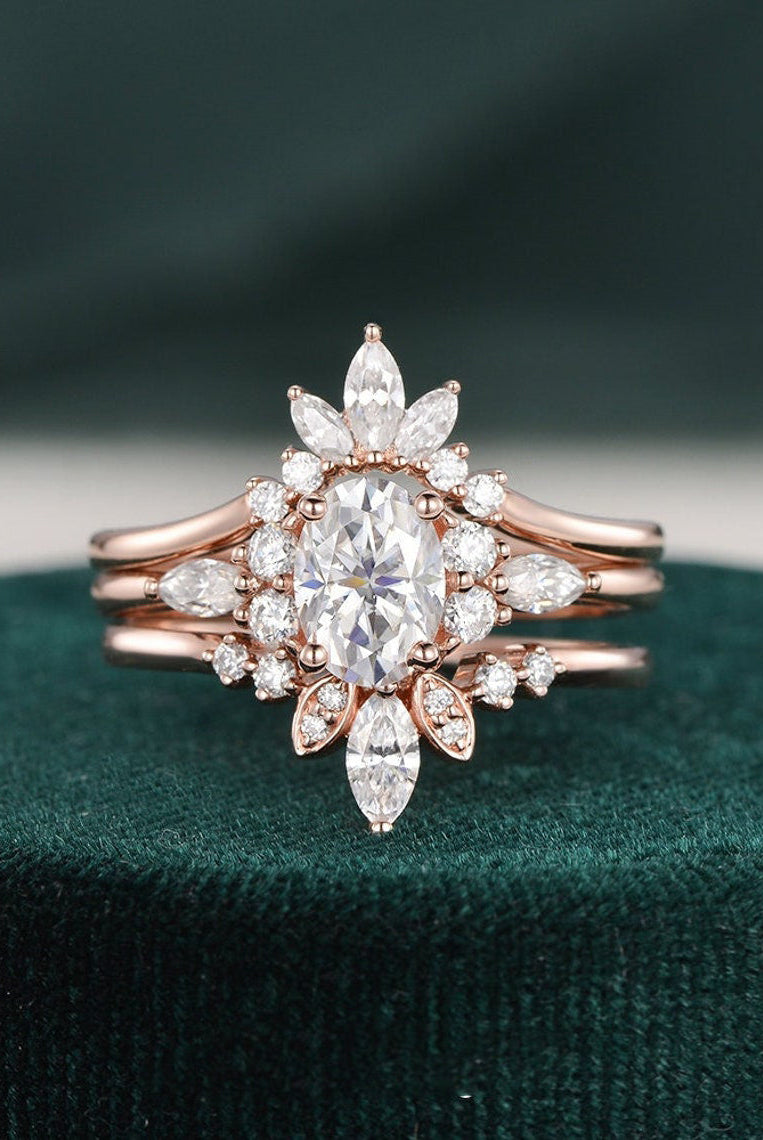 oval-cut-cluster-art-deco-moissanite-bridal-ring-set