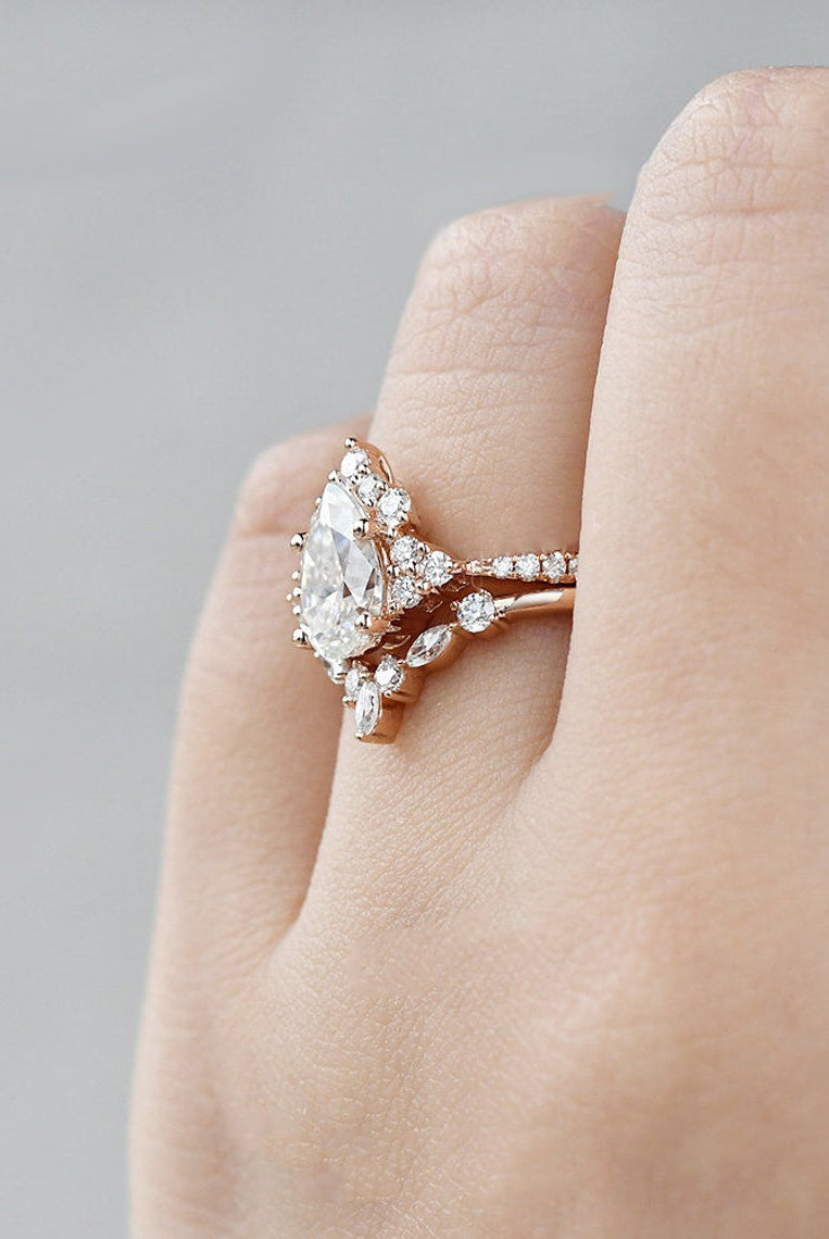 1-50-ct-pear-cut-cluster-art-deco-moissanite-bridal-ring-set