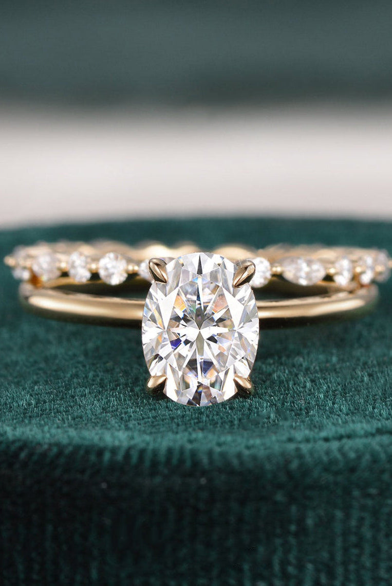 1-50-ct-pear-cut-cluster-art-deco-moissanite-bridal-ring-set
