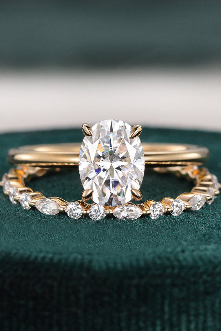 pear-cut-cluster-art-deco-moissanite-bridal-ring-set
