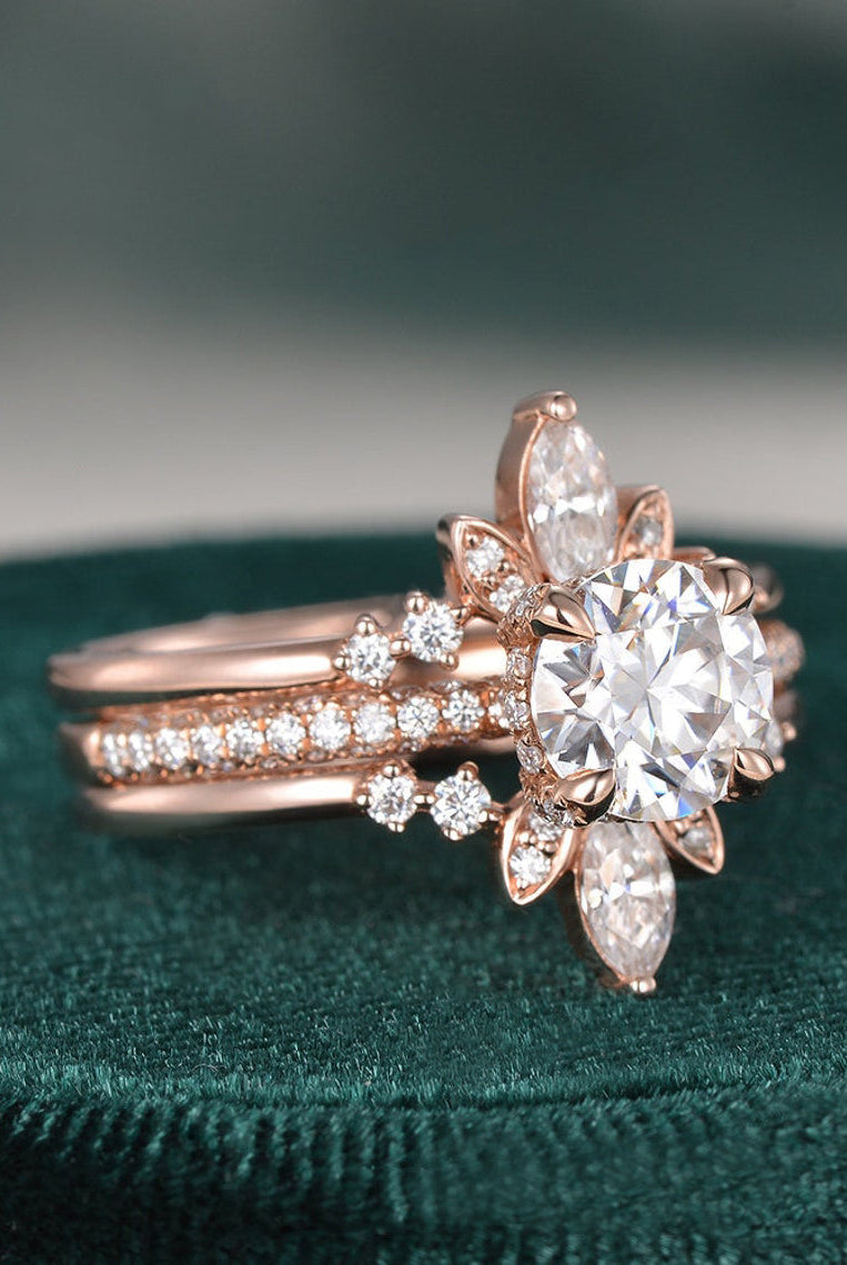 1-0-ct-round-cut-hidden-halo-moissanite-bridal-ring-set