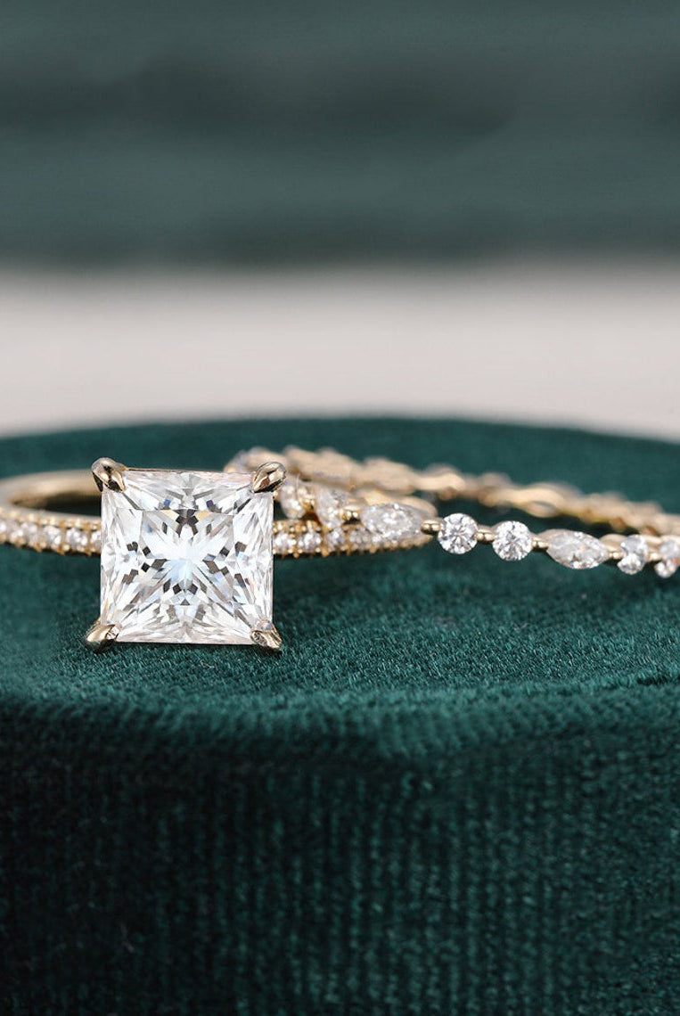 2-0-ct-princess-cut-solitaire-moissanite-bridal-ring-set