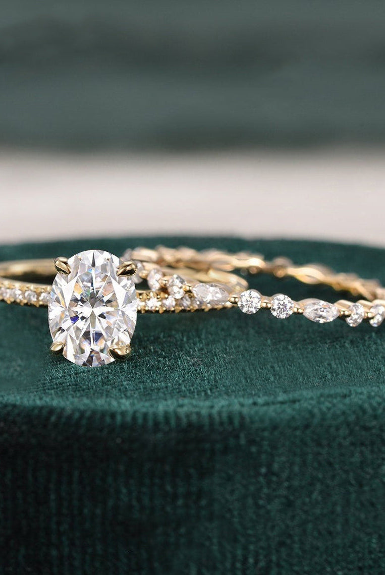 1-50-ct-oval-cut-solitaire-moissanite-bridal-ring-set-1