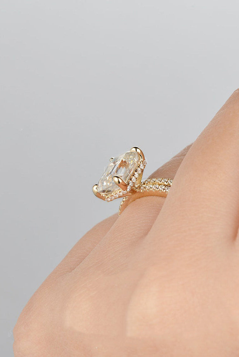 emerald-cut-hidden-halo-moissanite-bridal-ring-set