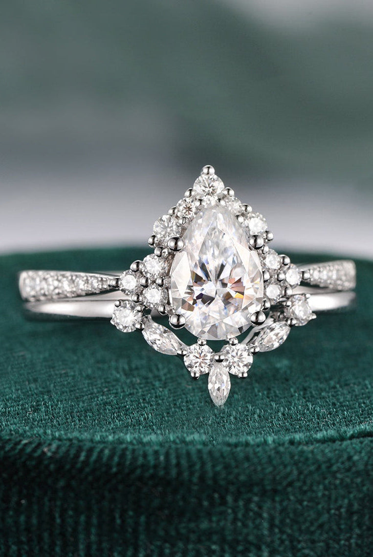 pear-cut-cluster-art-deco-moissanite-bridal-ring-set