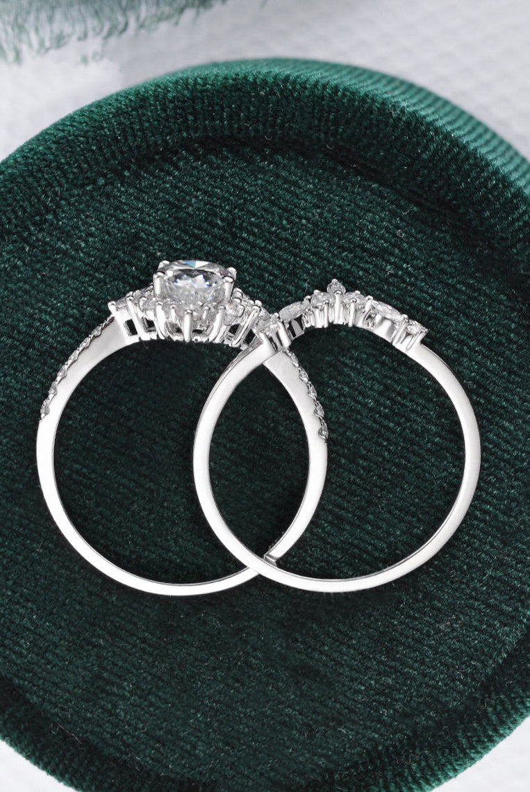 1-50-ct-pear-cut-cluster-art-deco-moissanite-bridal-ring-set