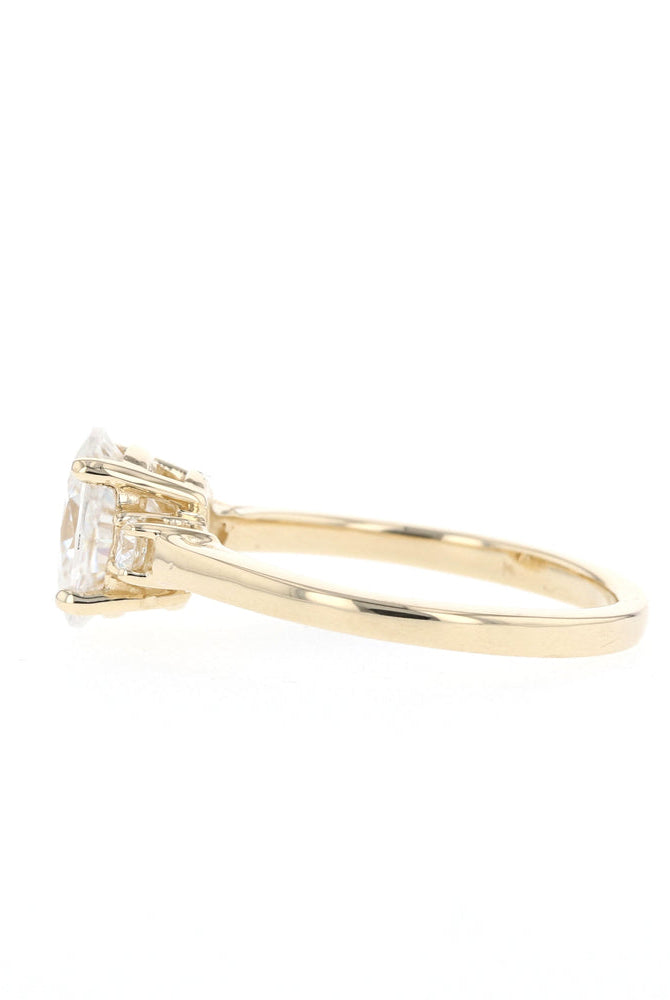 Vintage Oval Moissanite Ring