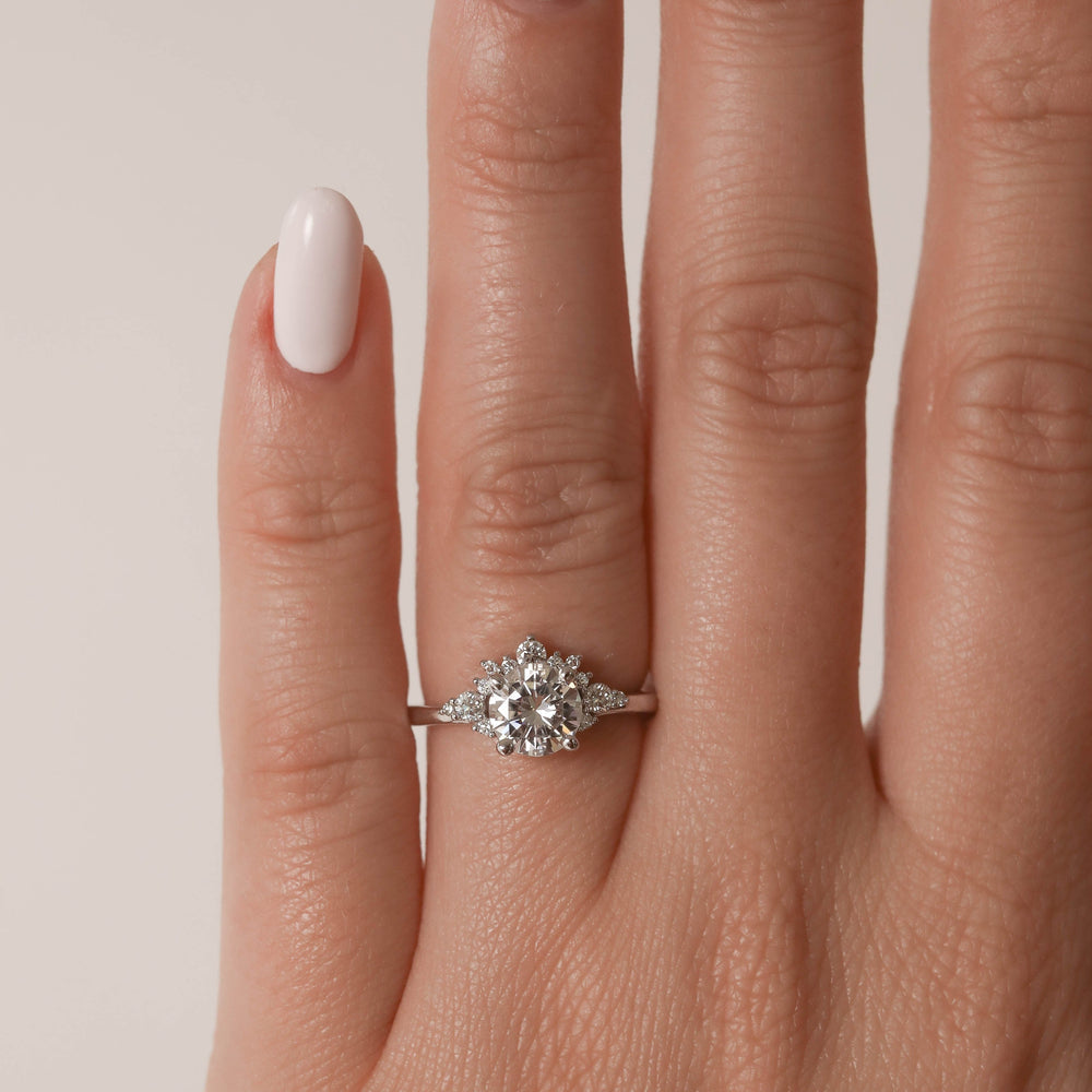 1.05CT Round Solitaire Cluster Moissanite Diamond Engagement Ring In Solid Gold