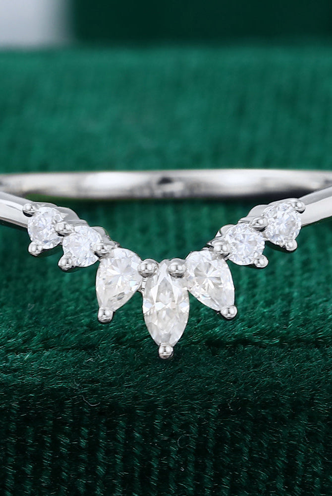 0-27-round-moissanite-curved-wedding-band
