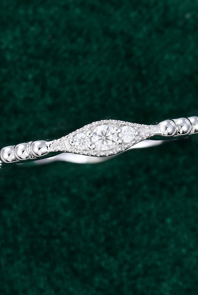 0-27-ct-round-moissanite-vinatge-wedding-band