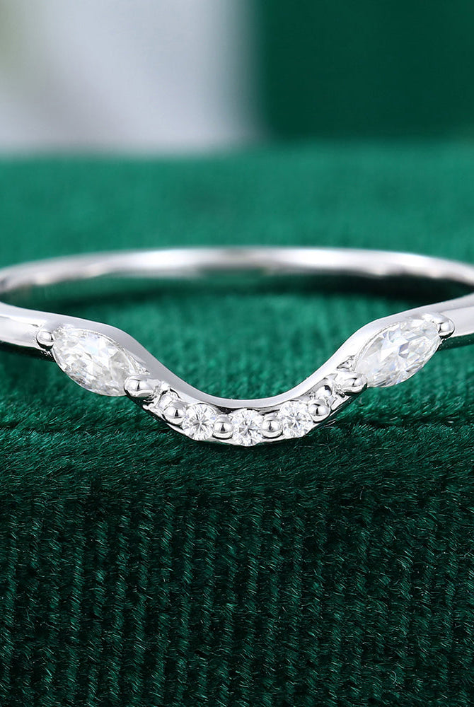 0-196-ct-round-marquise-moissanite-curved-wedding-band