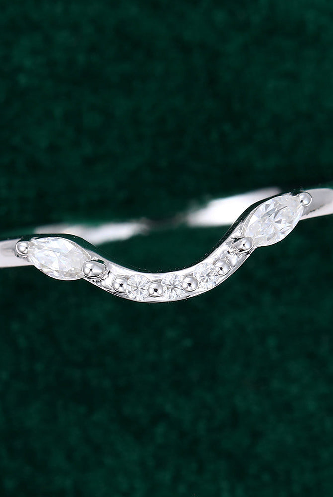 0-196-ct-round-marquise-moissanite-curved-wedding-band