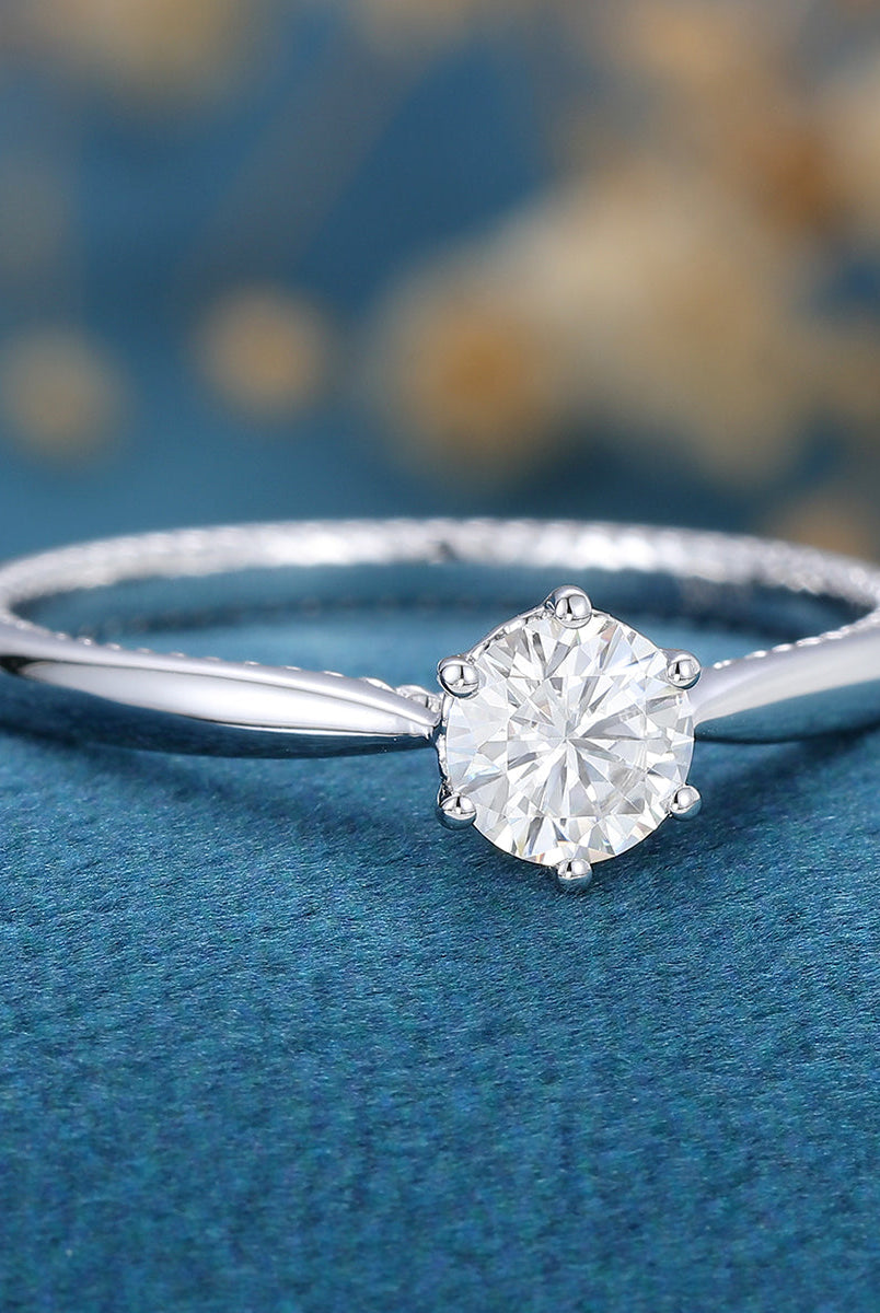 0-41-ct-round-shaped-moissanite-solitaire-engagement-ring-4