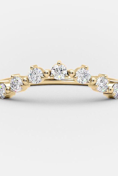 round-cut-curved-style-moissanite-wedding-band