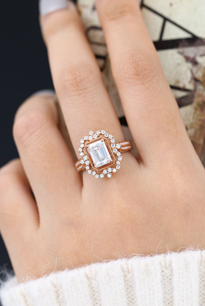 1-6-ct-emerald-shaped-moissanite-cluster-halo-engagement-ring
