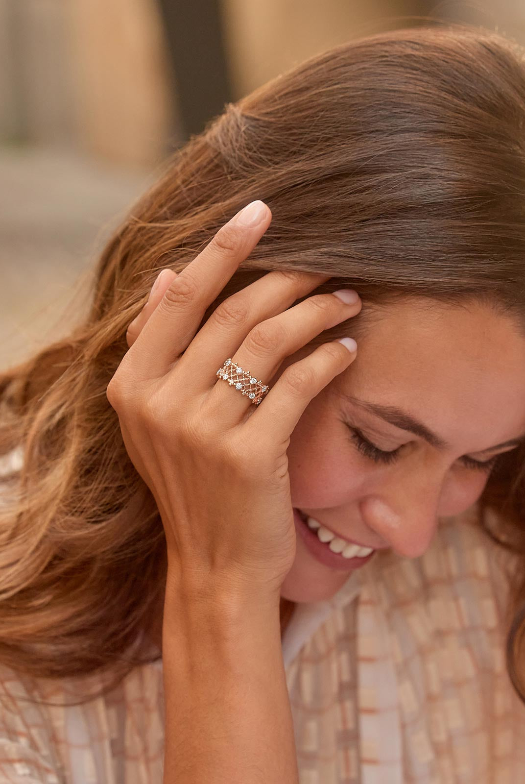 0-85-ct-round-shaped-moissanite-art-deco-wedding-band