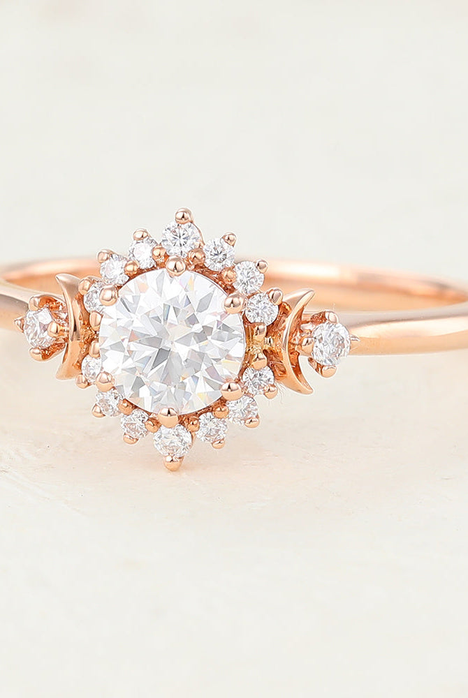 0-41-ct-round-shaped-moissanite-cluster-engagement-ring-4
