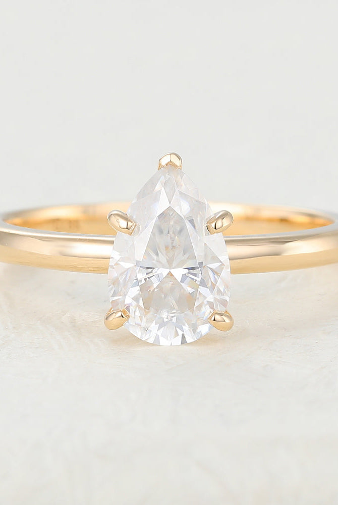 1-5-ct-pear-shaped-moissanite-solitaire-engagement-ring