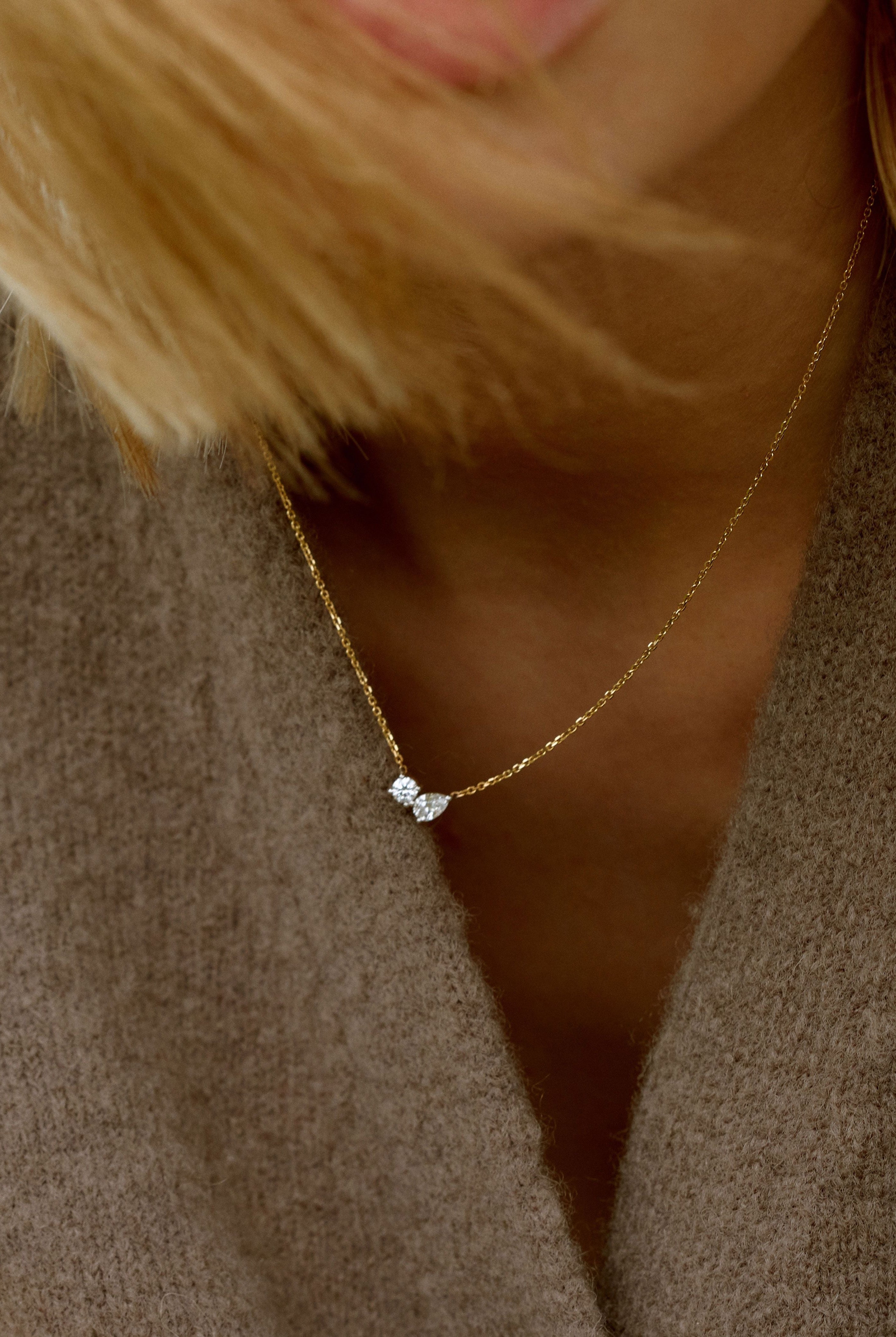 0-42-tcw-round-pear-moissanite-diamond-two-stones-pendent-necklace