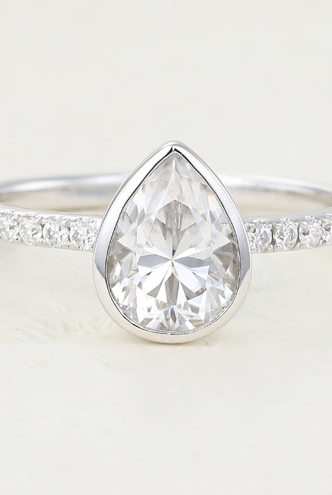 1-0-ct-pear-shaped-moissanite-pave-setting-engagement-ring-2