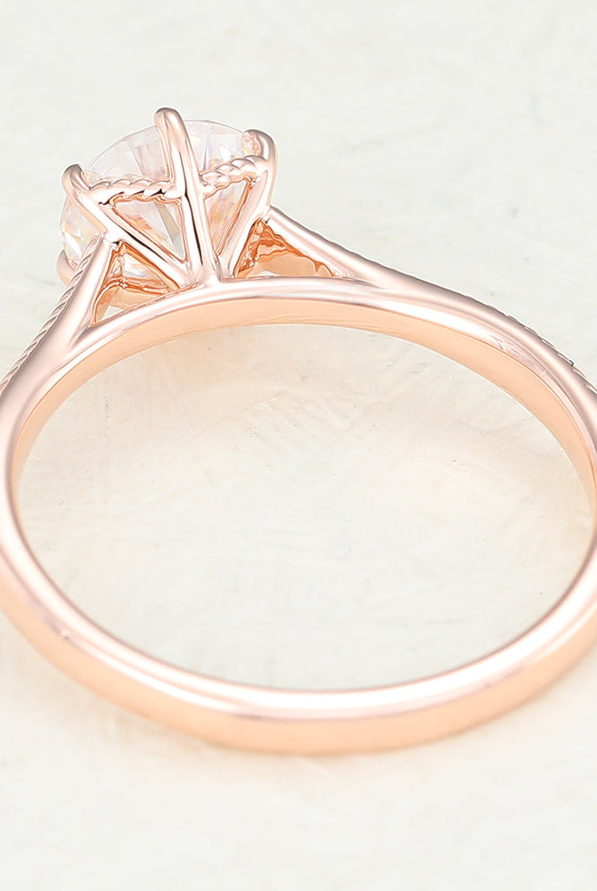 round-shaped-moissanite-solitaire-engagement-ring-2