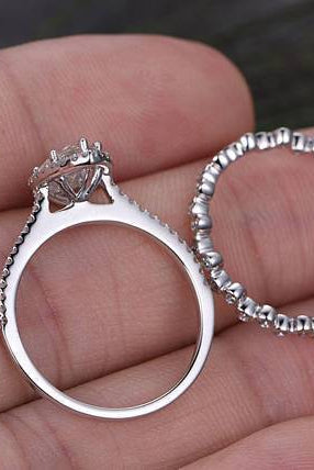 marquise-cut-halo-moissanite-bridal-ring-set