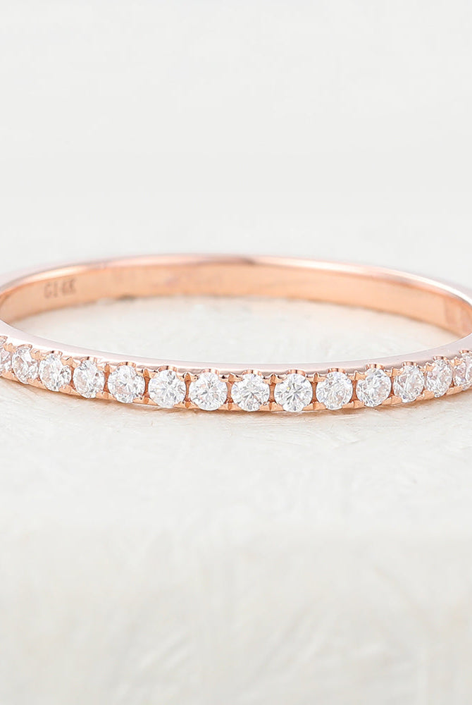 0-22-ct-round-shaped-moissanite-half-eternity-wedding-band