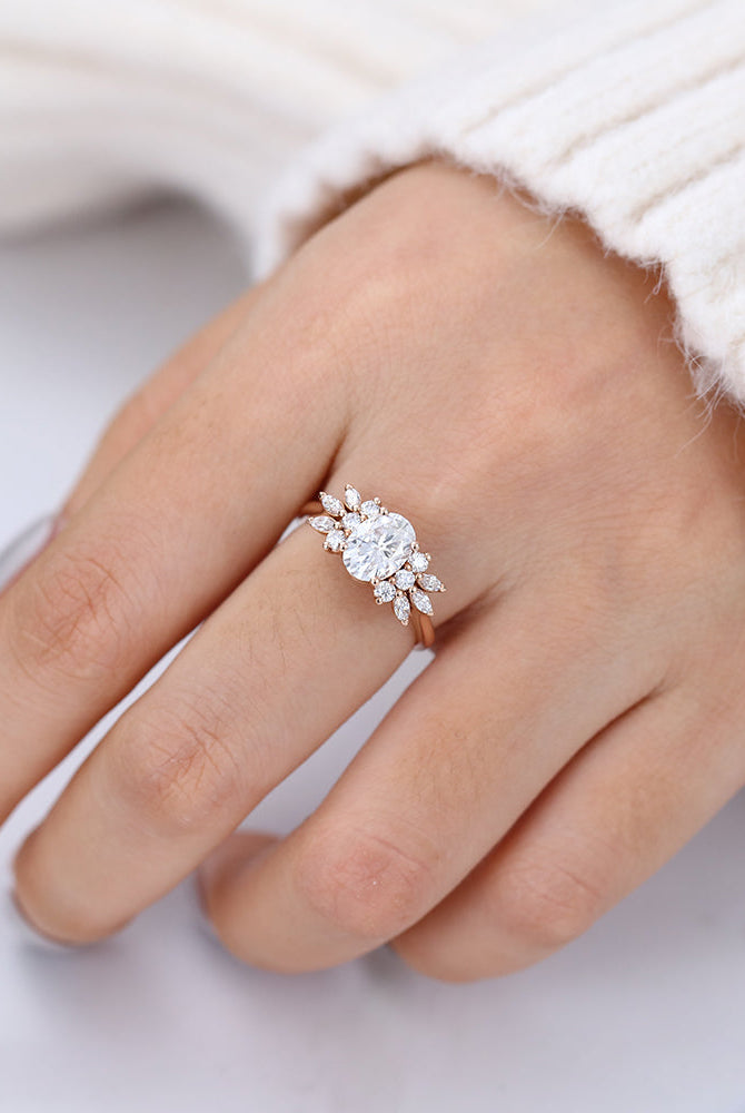 oval-shaped-moissanite-cluster-engagement-ring-15