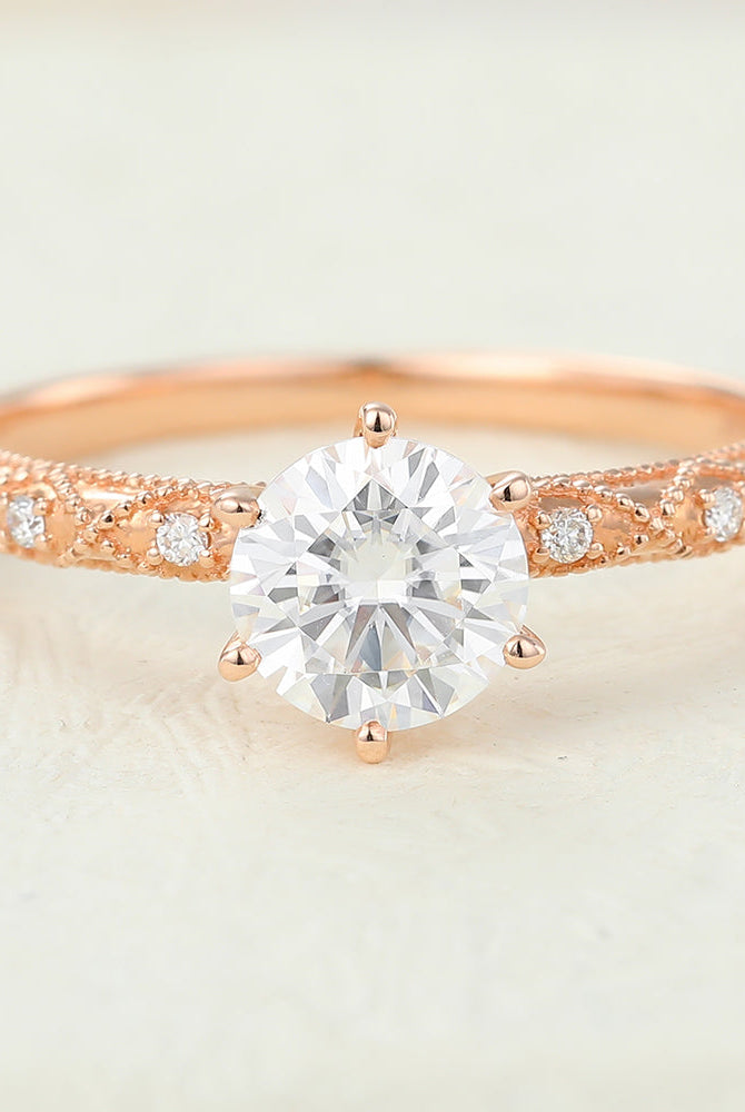 0-68-ct-round-shaped-moissanite-vintage-style-engagement-ring