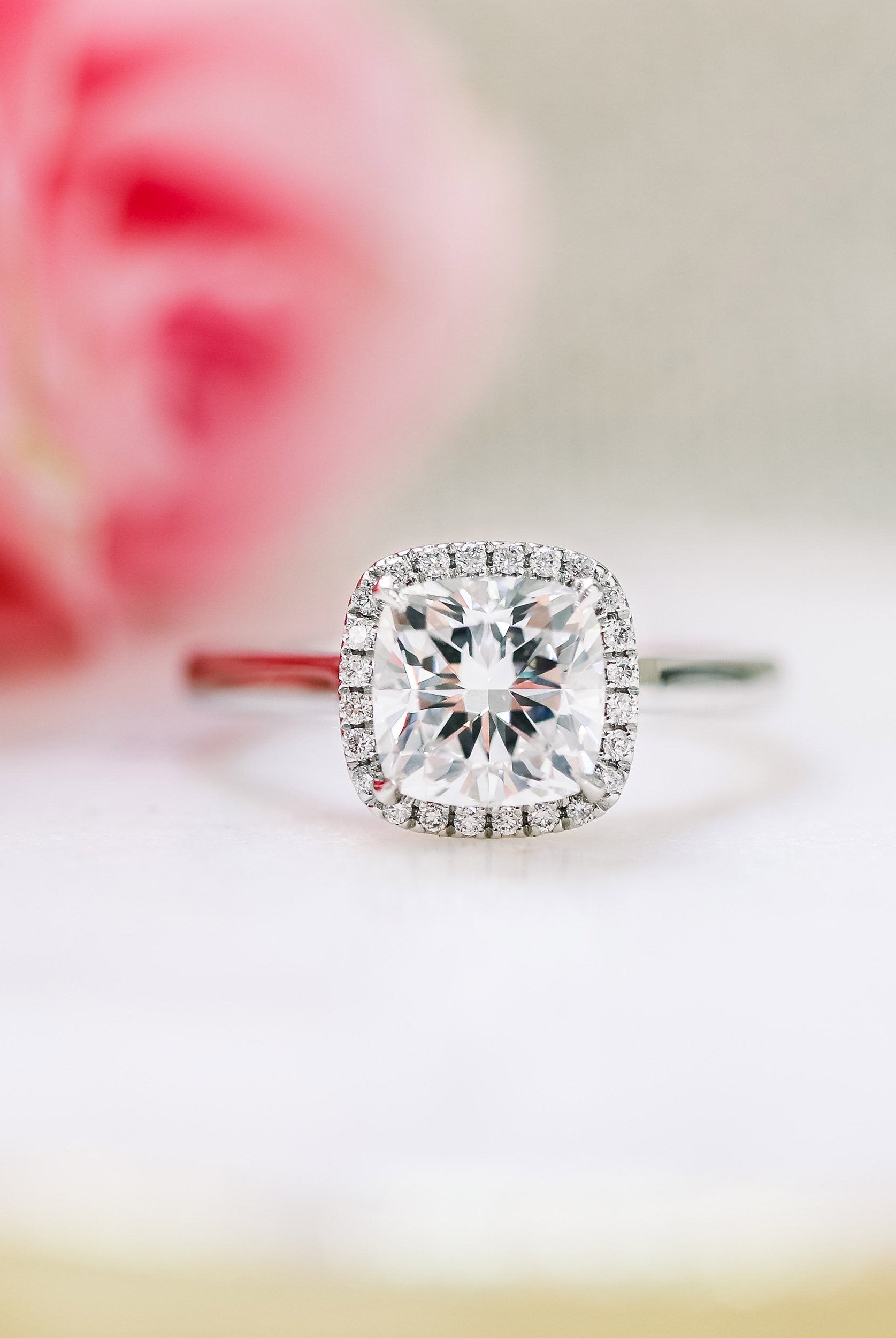 2.0CT Cushion Cut Moissanite Halo Diamond Engagement Ring