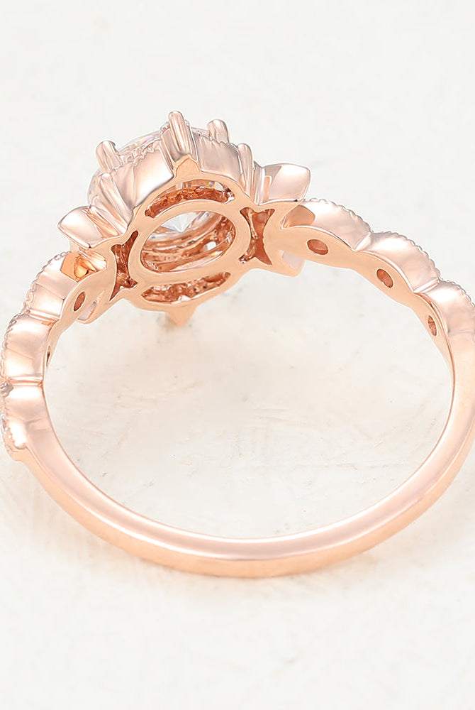 0-90-ct-round-shaped-moissanite-vintage-engagement-ring