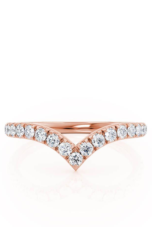 round-shaped-moissanite-curved-style-wedding-band-2