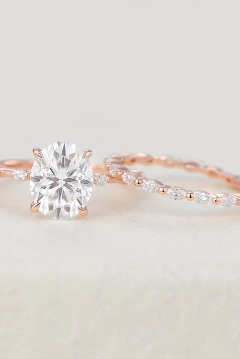 oval-moissanite-solitaire-bridal-ring-set