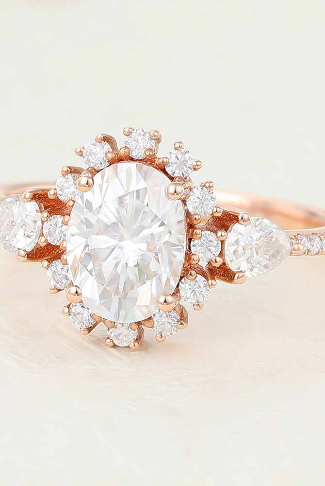 oval-shaped-moissanite-halo-engagement-ring
