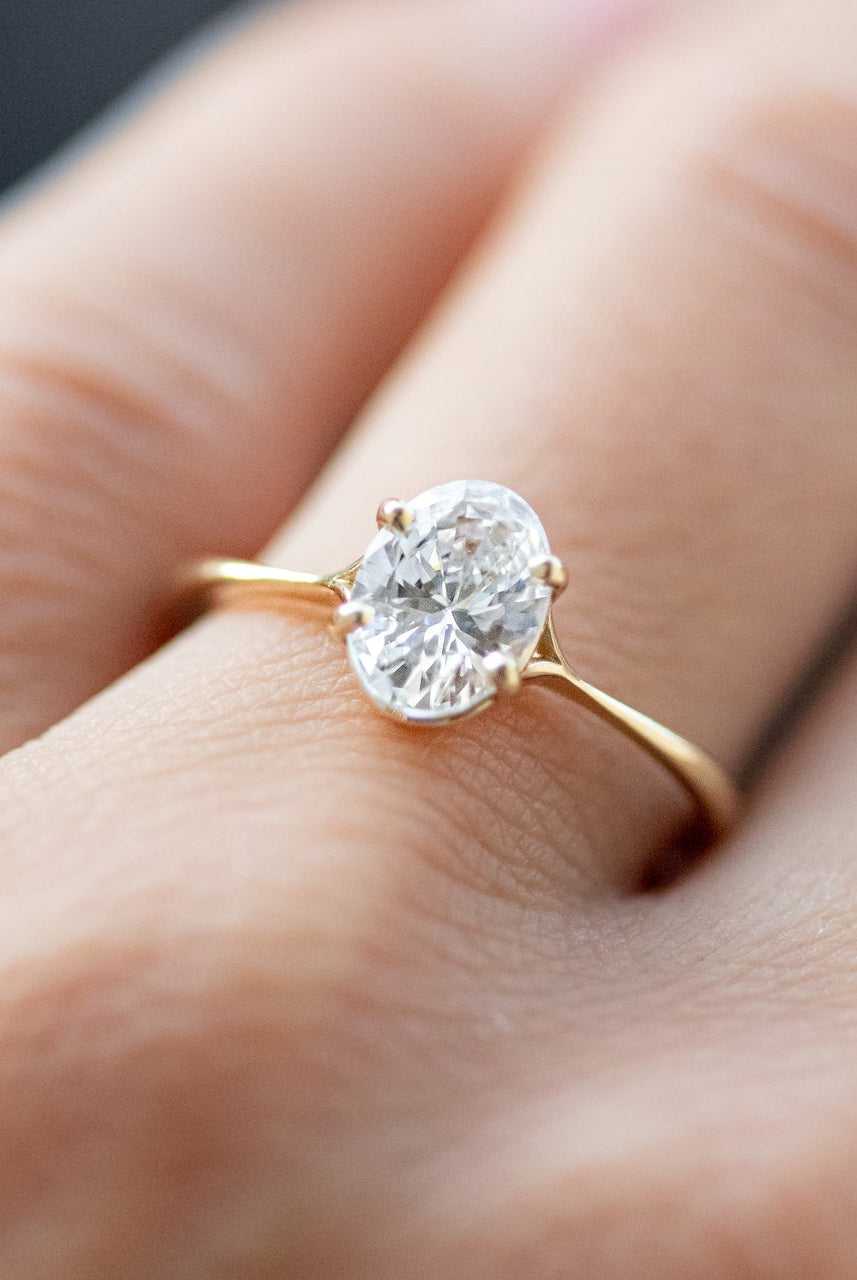 1.33CT Oval Split Shank Moissanite Diamond Solitaire Engagement Ring