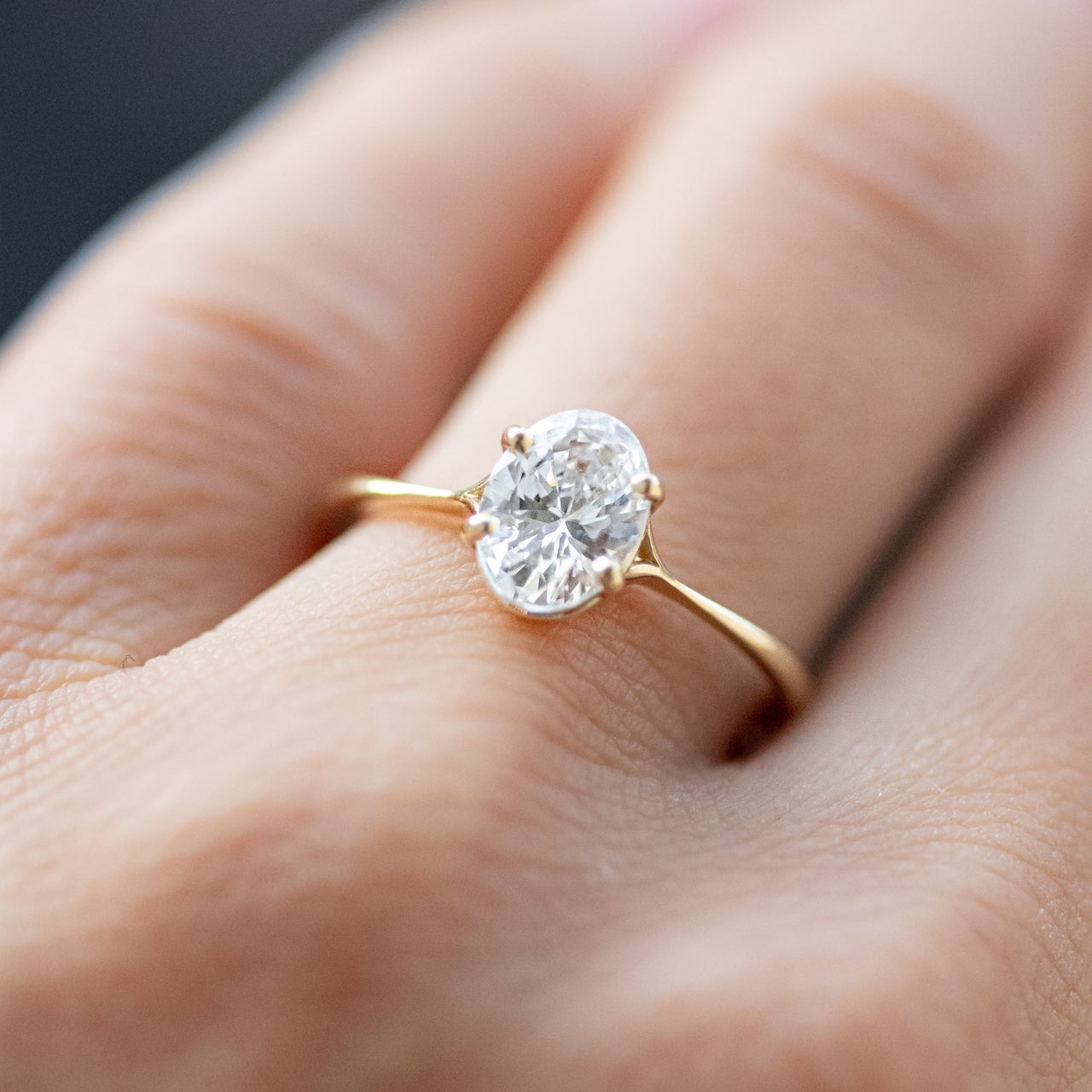 1.33CT Oval Split Shank Moissanite Diamond Solitaire Engagement Ring