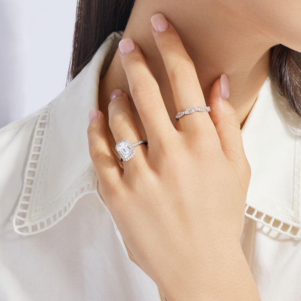 Emerald Cut Moissanite Halo Diamond Engagement Ring For Women