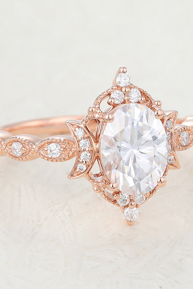 oval-shaped-moissanite-vintage-engagement-ring