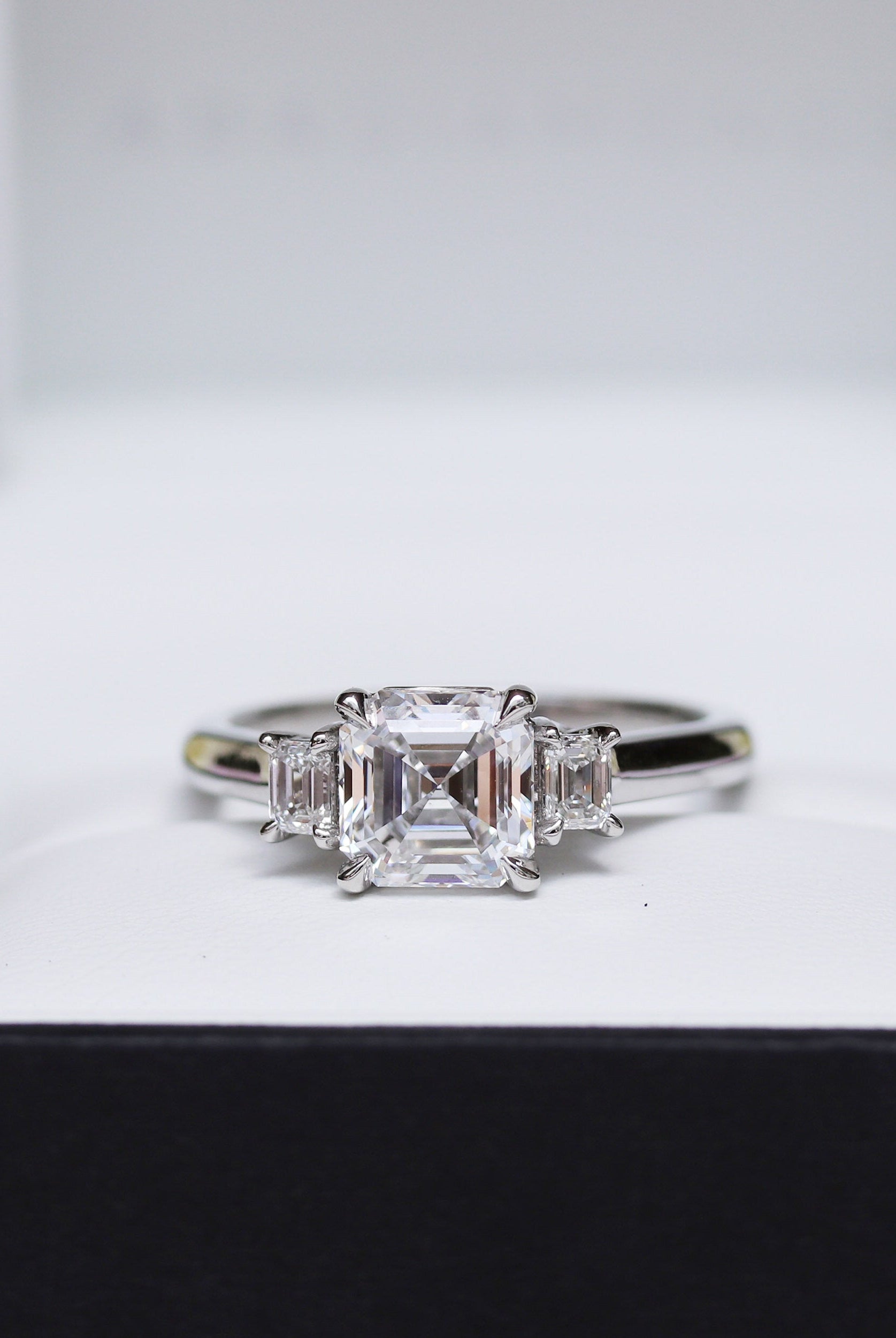 1.0CT Asscher Three Stone Moissanite Diamond Solitaire Engagement Ring