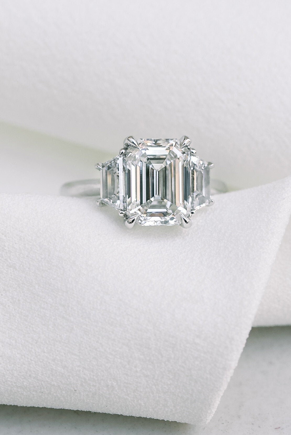 2.75CT Emerald Cut Three Stone Moissanite Diamond Cathedral Set Engagement Ring For Women
