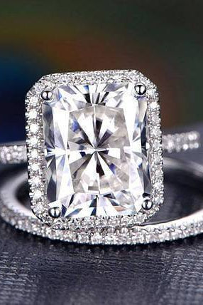 radiant-cut-halo-style-moissanite-bridal-ring-set