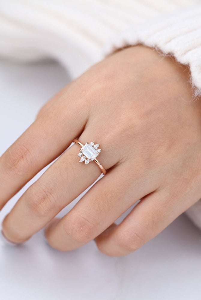 emerald-shaped-moissanite-cluster-engagement-ring