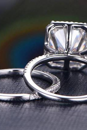 3-0-ct-radiant-cut-halo-style-moissanite-bridal-ring-set