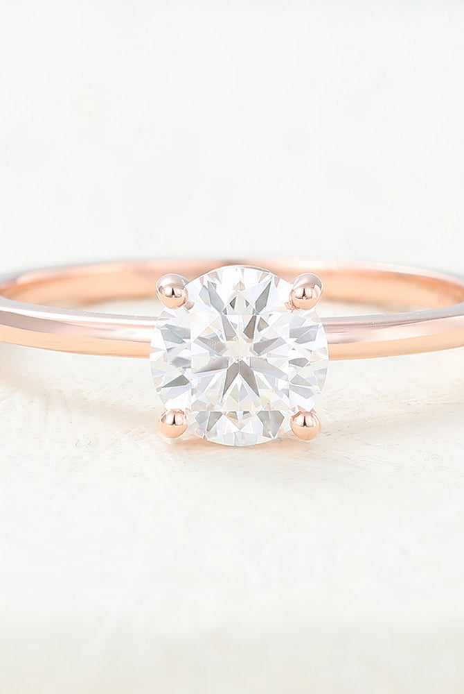 0-68-ct-round-shaped-moissanite-solitaire-engagement-ring