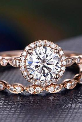 0-75-ct-round-halo-pave-moissanite-bridal-ring-set-1