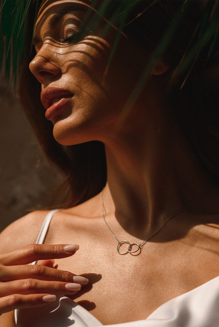 linked-circles-necklace-for-her