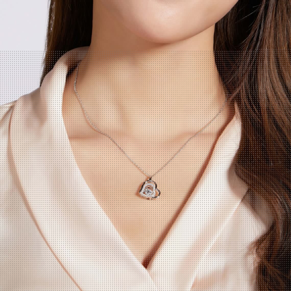 0-50-ct-round-moissanite-diamond-heart-shaped-pendant-necklace